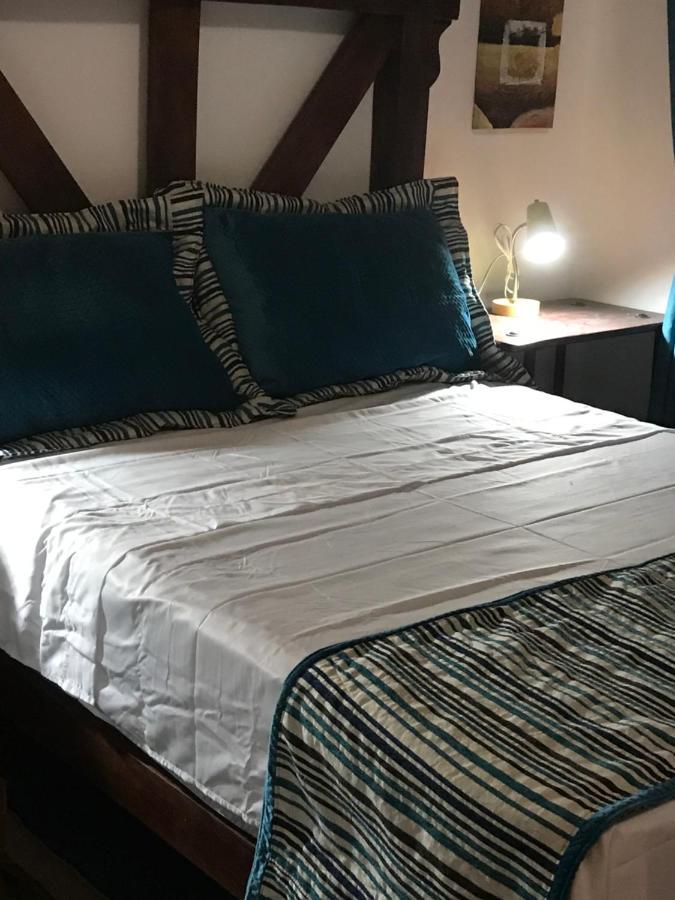 Bed and Breakfast Cotton House De Labrador Экстерьер фото