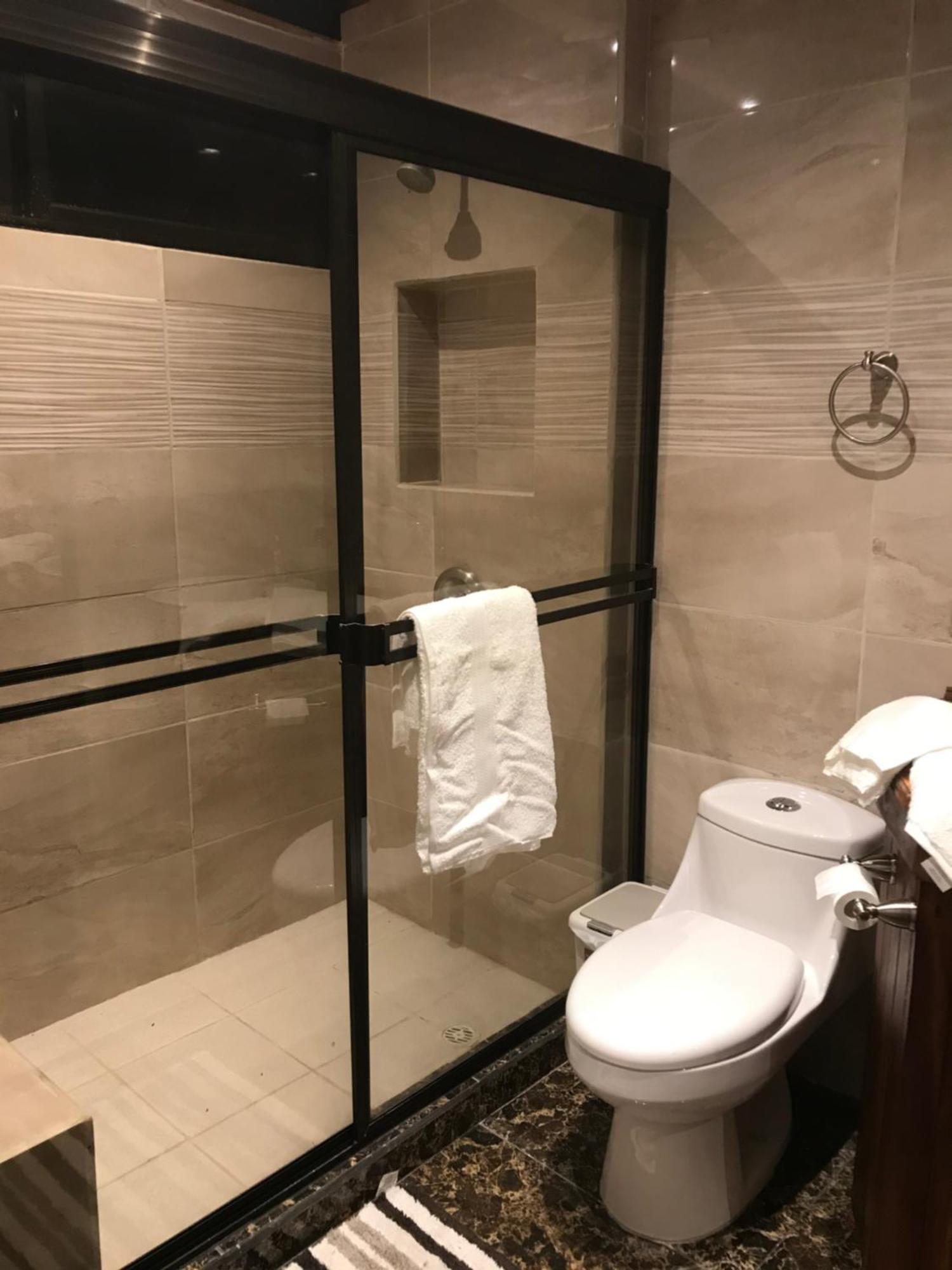 Bed and Breakfast Cotton House De Labrador Экстерьер фото