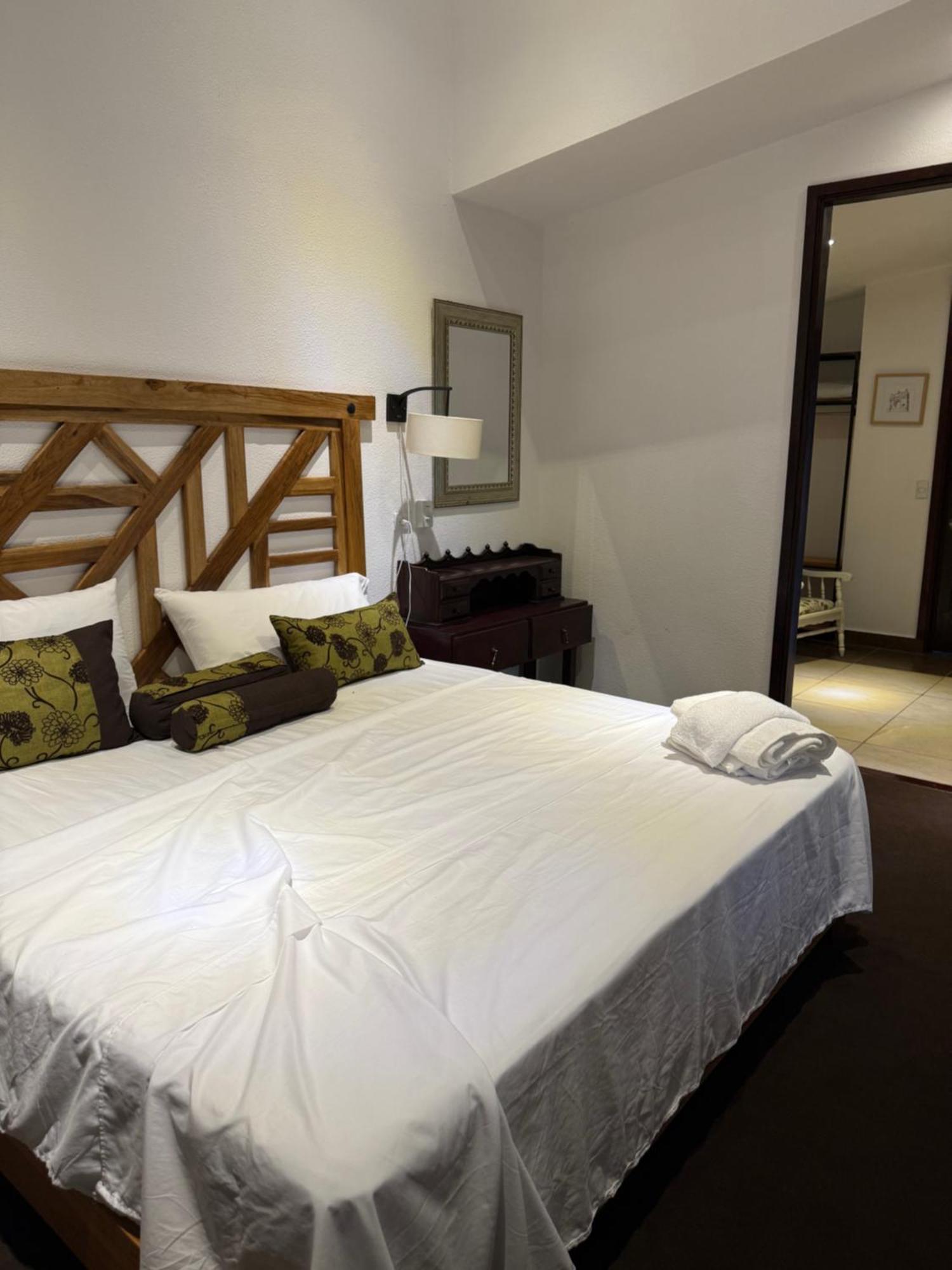 Bed and Breakfast Cotton House De Labrador Экстерьер фото